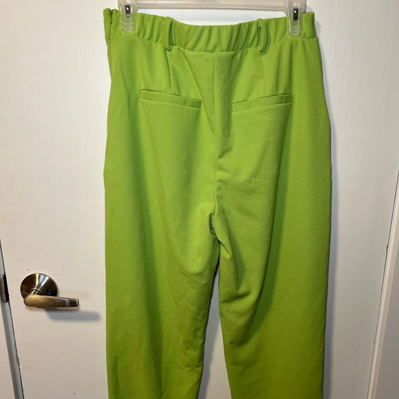 Green pants - Picture 3 of 3